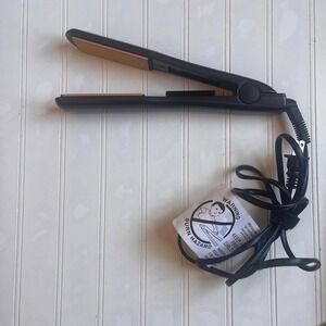 CHI Original Ceramic Flat Iron Hair Straightener Black CA1174 410F Works